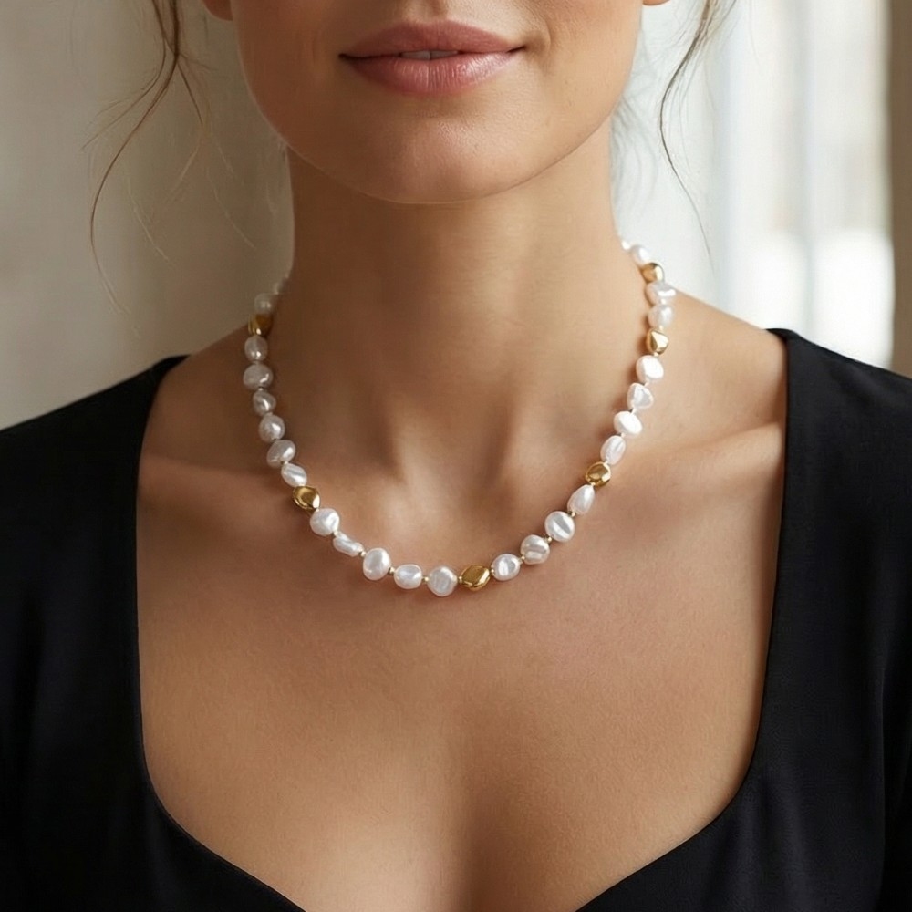 Irregular Pearl And Metallic Beaded Necklace
