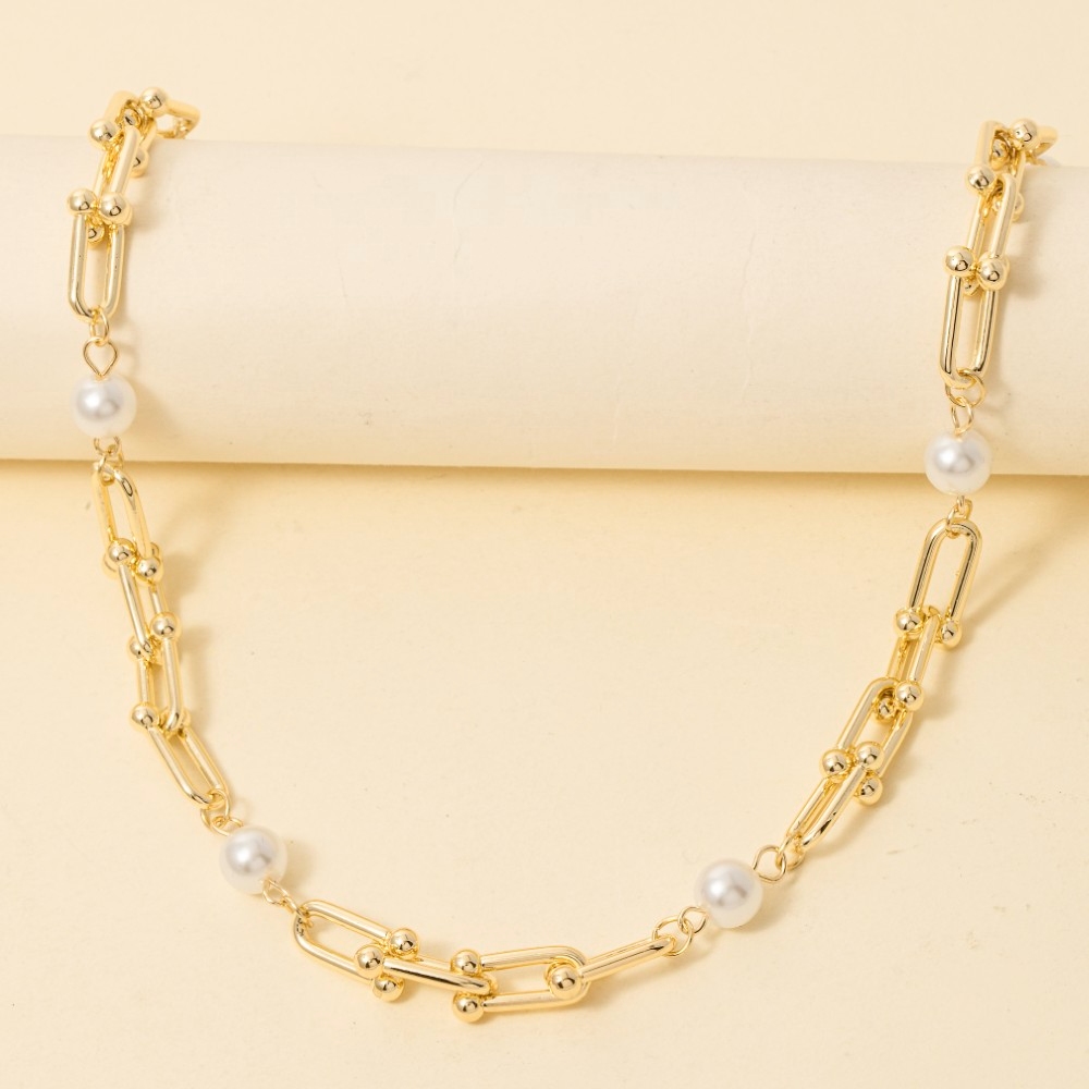 Pearl Station U Chain Link Necklace