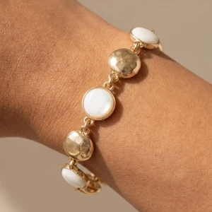 Mother Of Pearl Hammered Disc Toggle Bracelet