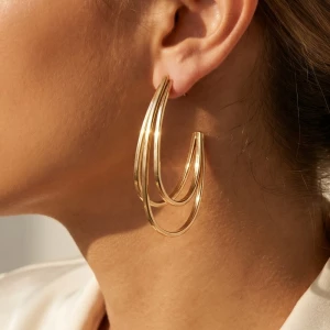 Layered Metallic Oval Hoop Earrings