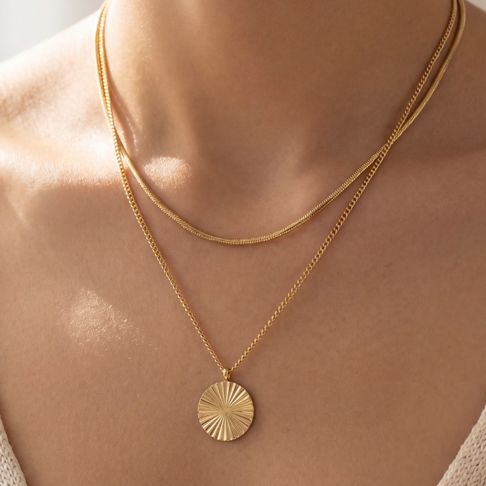 Chain Layered Oval Pendant Necklace