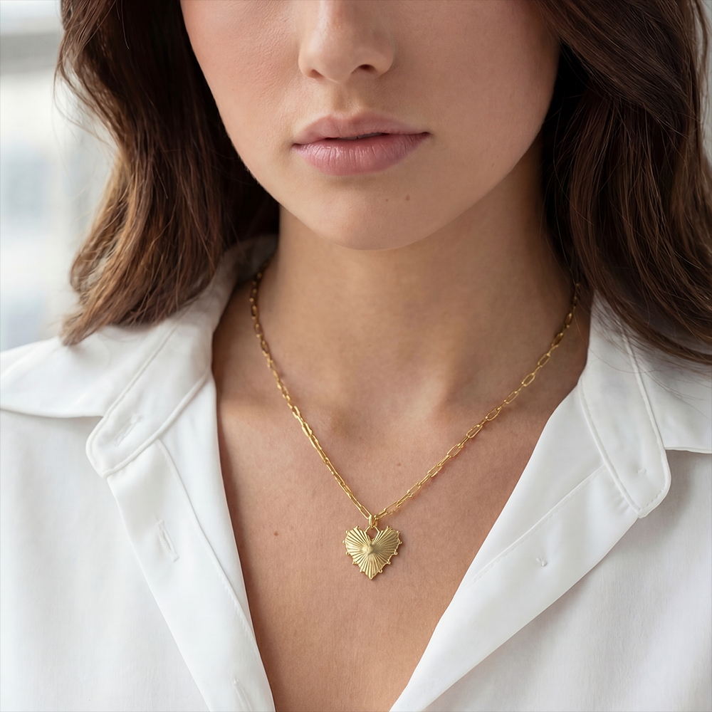 Gold Dipped Shining Heart Pendant Necklace