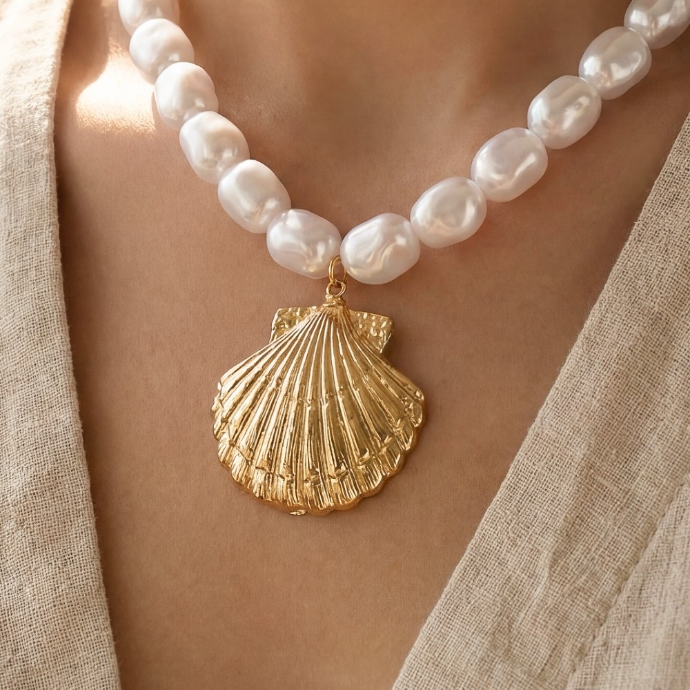 Gold Dipped Clam Sea Shell Pendant Pearl Beaded Necklace