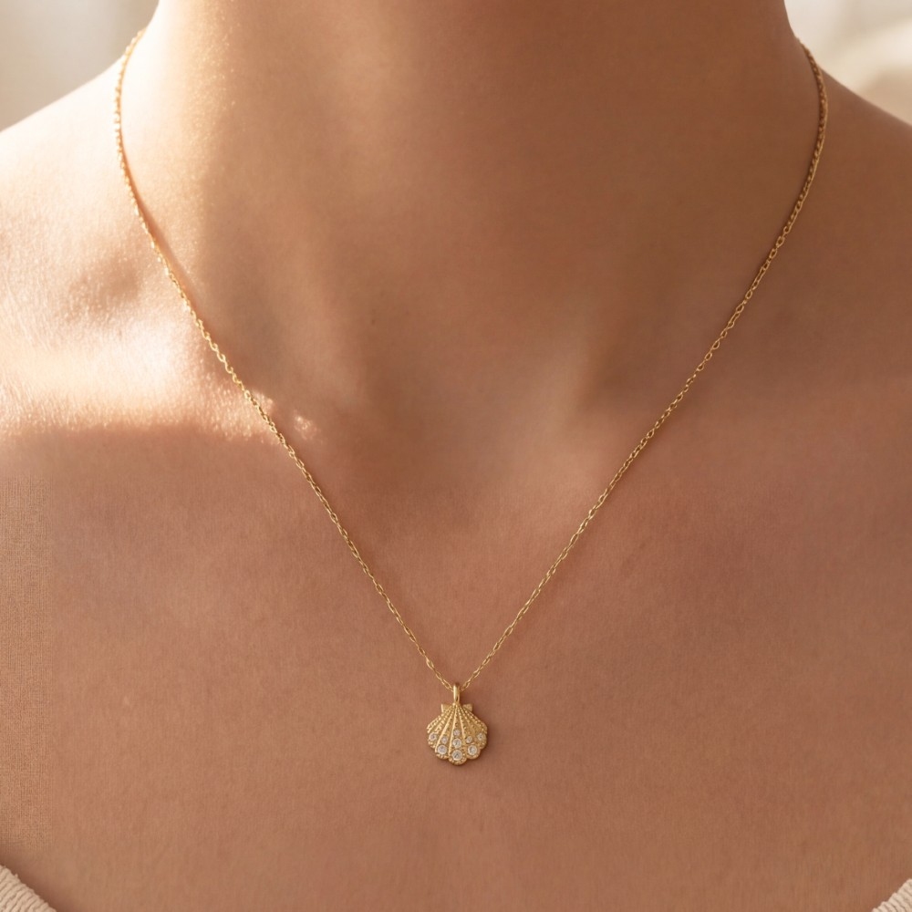 Gold Dipped Cz Seashell Pendant Necklace