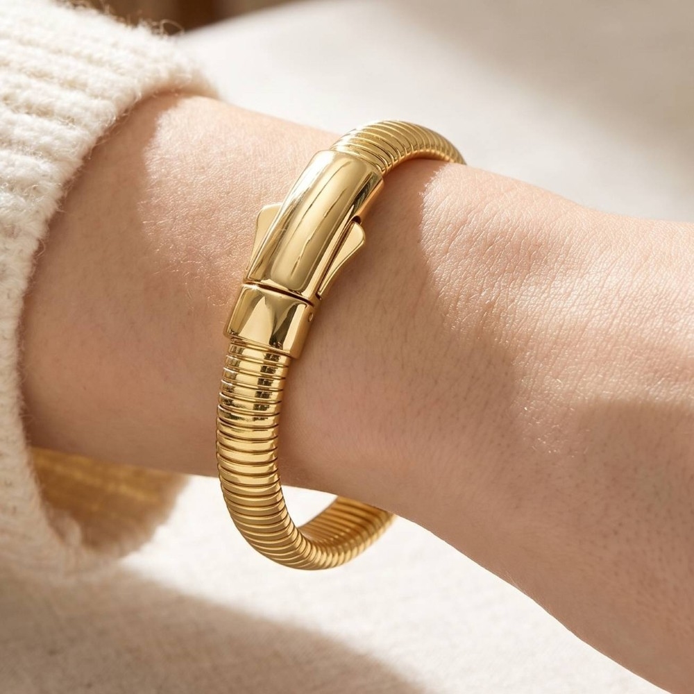 Barrel Clasp Wide Ribbed Tube Bracelet