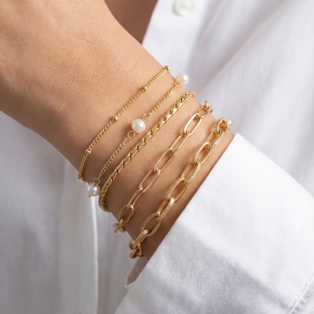 Mixed Metallic Chains Bracelet Set