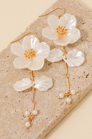 Acrylic Pearl Flower Dangle Chain Earrings