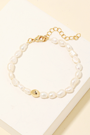 Pearly Beaded Bracelet