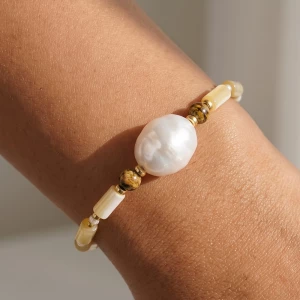 Shell Tube Bead Bracelet With Pearl And Stone