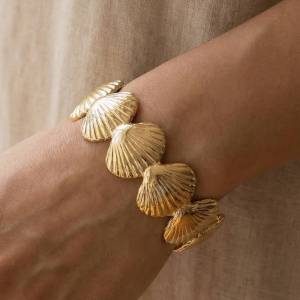 Metallic Sea Life Seashell Link Cuff Bracelet
