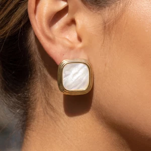 Mother Of Pearl Square Ribbed Stud Earrings