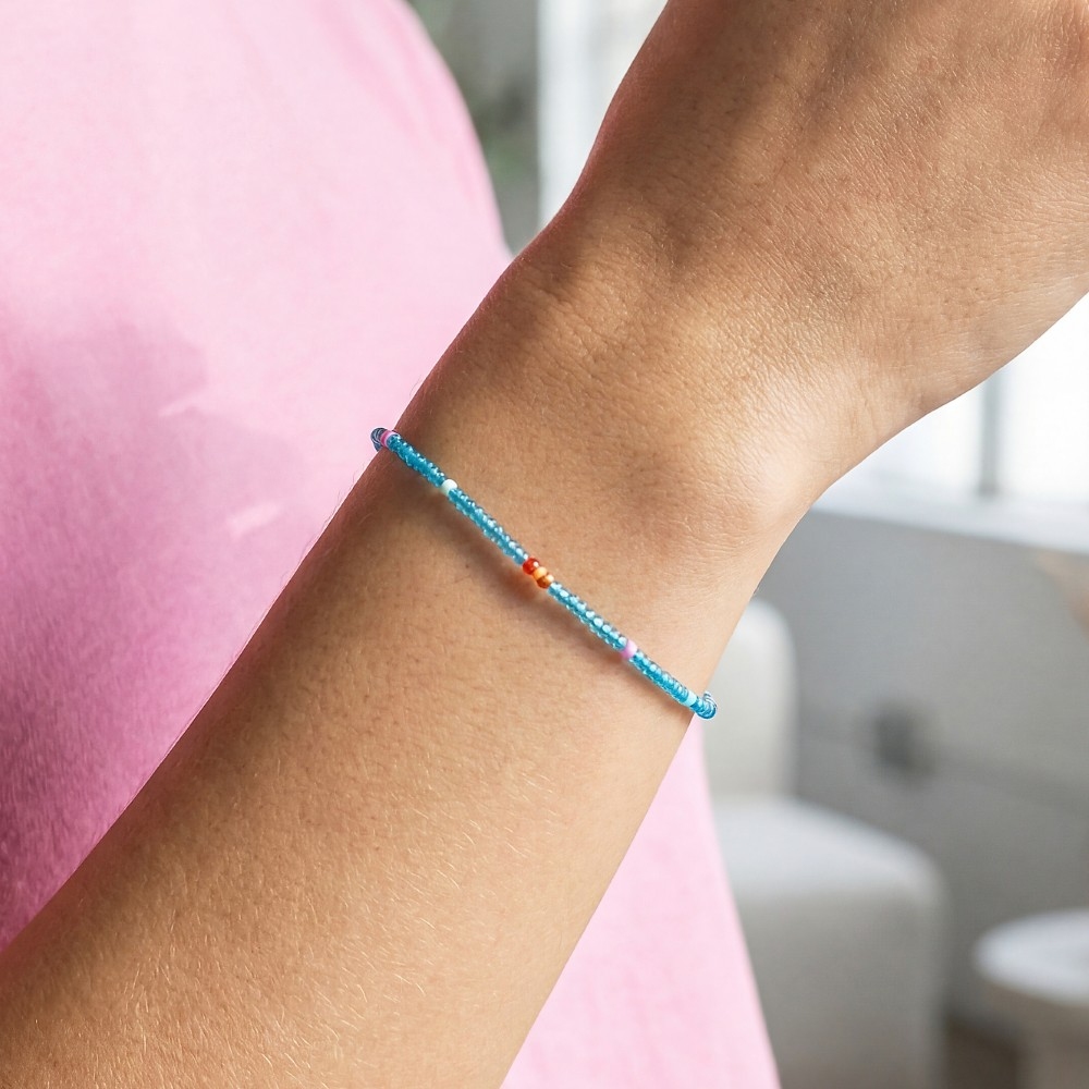 Dainty Glass Beaded Bracelet