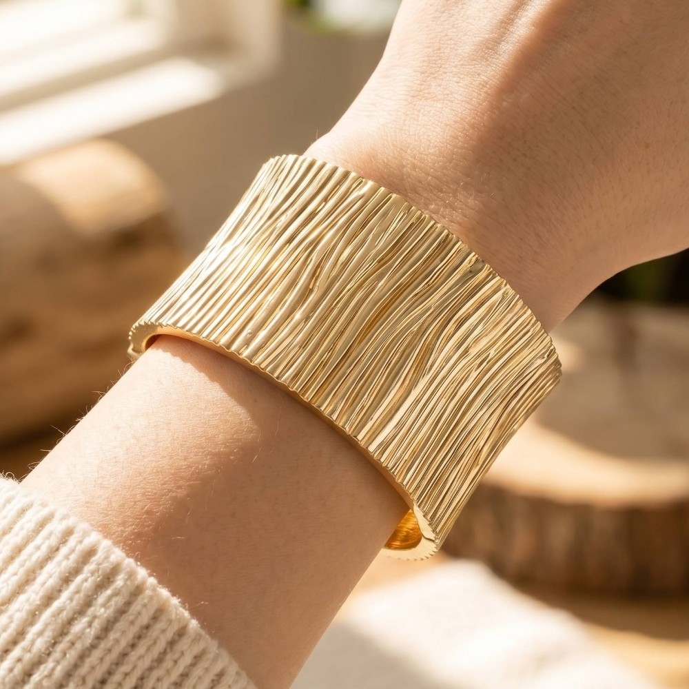 Wide Ribbed Stripe Hinged Bangle Bracelet