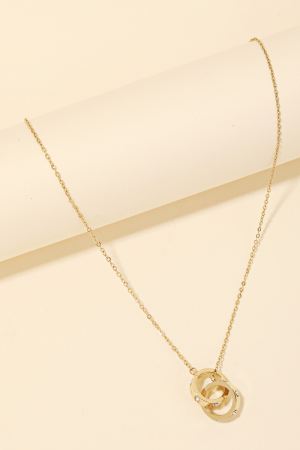 Interlinked Rings Pendant Necklace