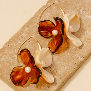 Resin And Pearl Flower Petal Dangle Threader Earrings