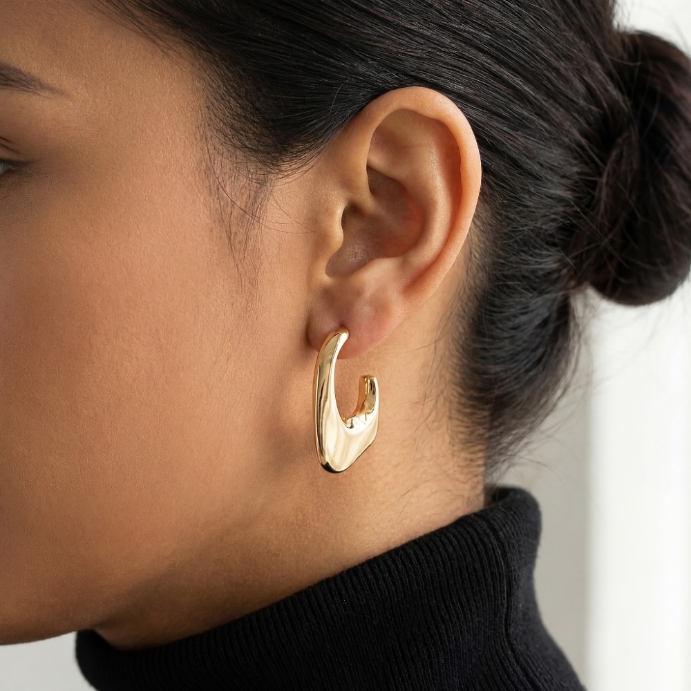 Warped Oval Shape Hoop Earrings