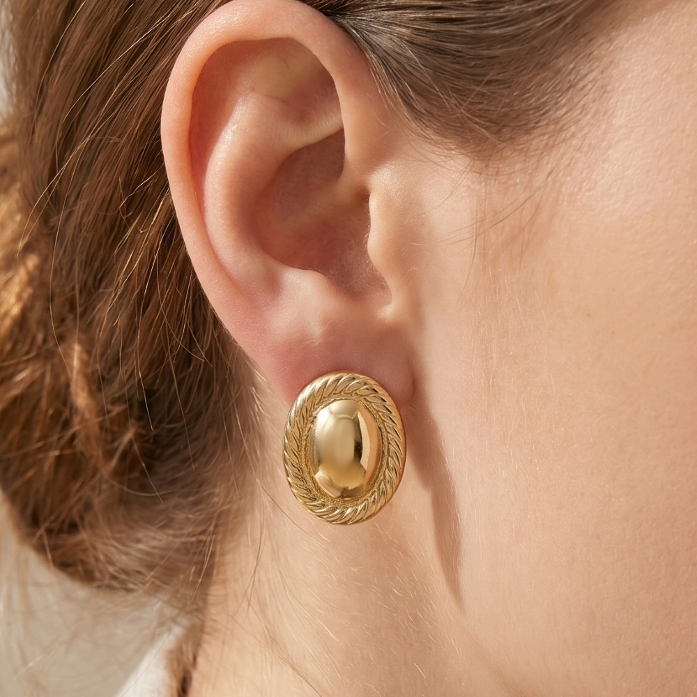 Oval Dome Stud Earrings With Rope Border