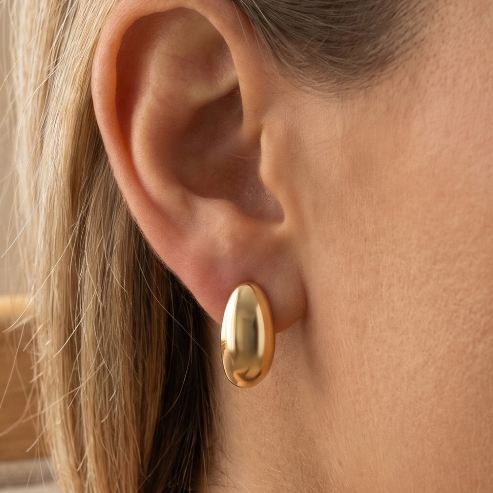 Small Puffy Oval Stud Earrings