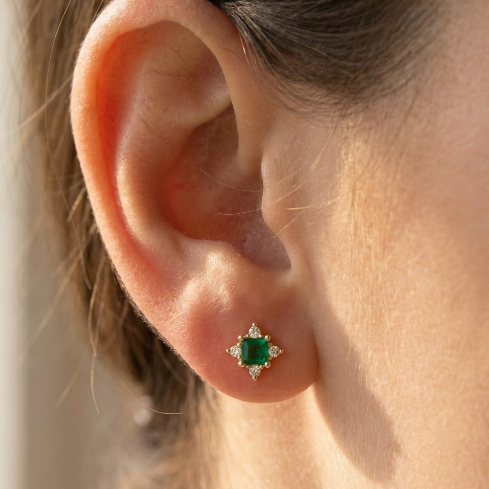 Gold Emerald Green Cz Star Stud Earrings