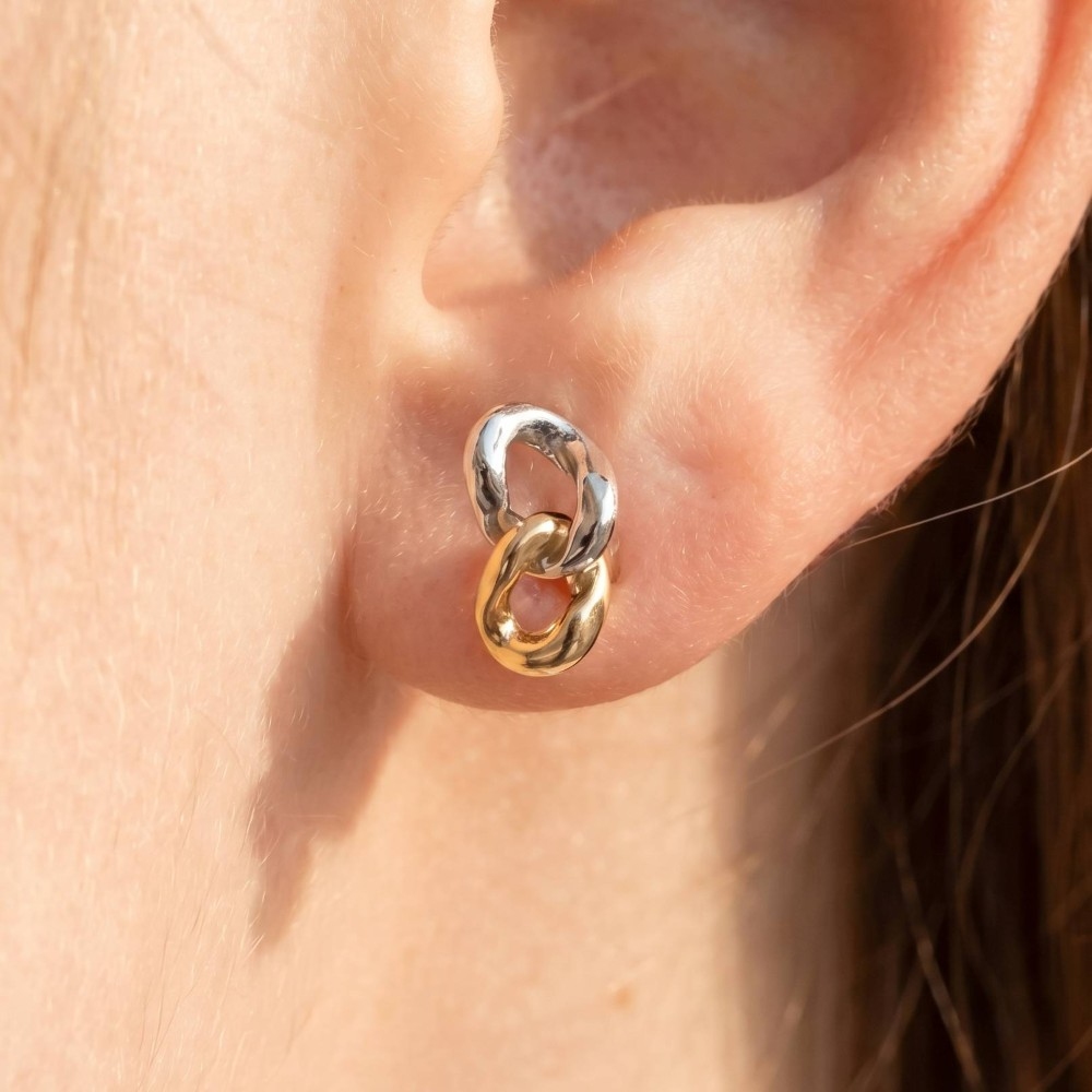 Two-Tone Interlocked Oval Link Stud Earrings