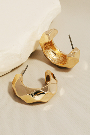 Geometric Metallic Hoop Earrings
