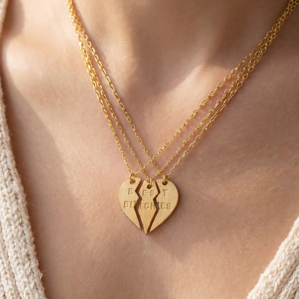 Best Bitches Heart Pendant Necklace Set