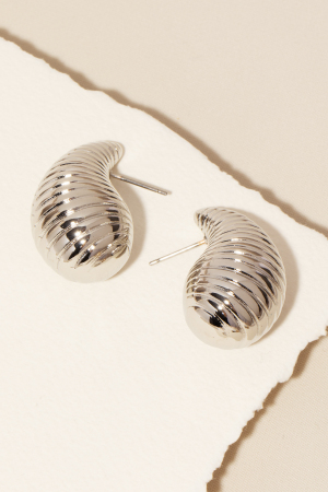Metallic Ridged Tear Stud Earrings