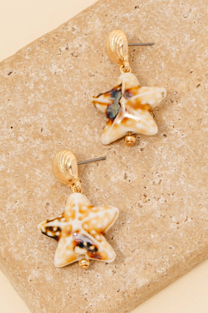 Clam Stud And Starfish Charm Dangle Earrings
