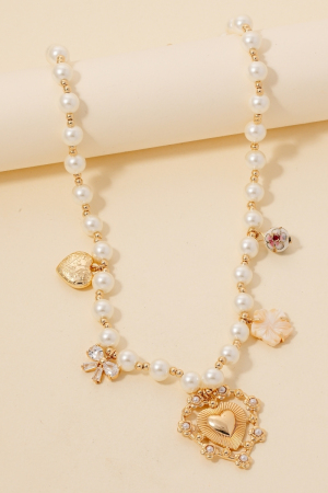 Intricate Heart Pendant Beaded Necklace
