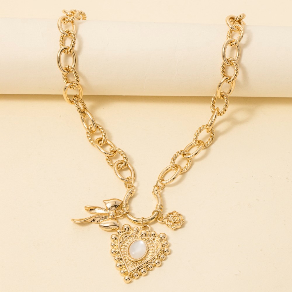 Heart And Ribbon Bow Pendants Chain Necklace