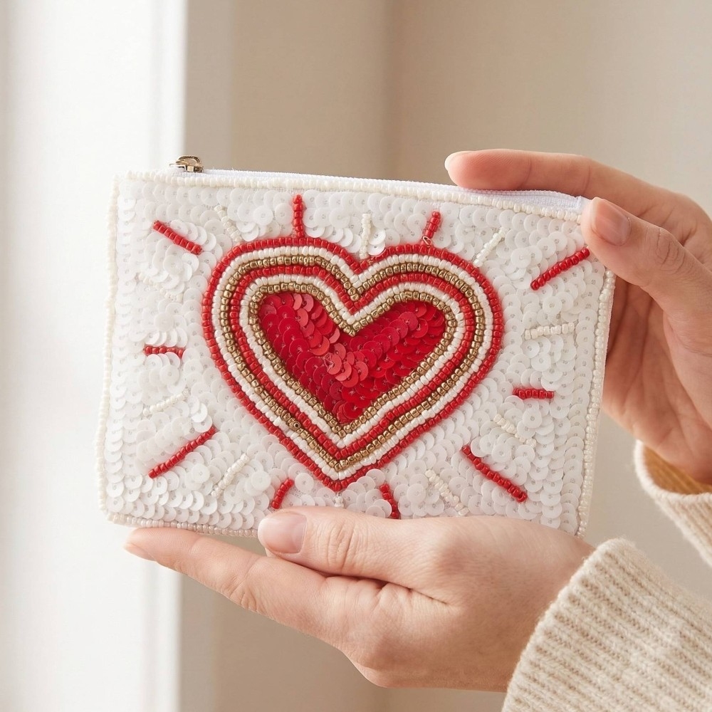 Shining Heart Seed Beaded Coin Purse