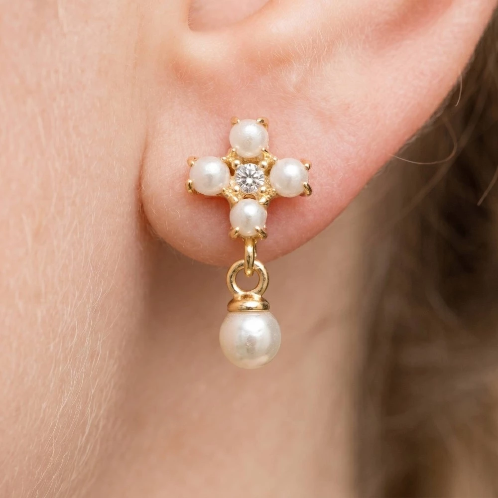 Mini Pearls Clover Stud Earrings
