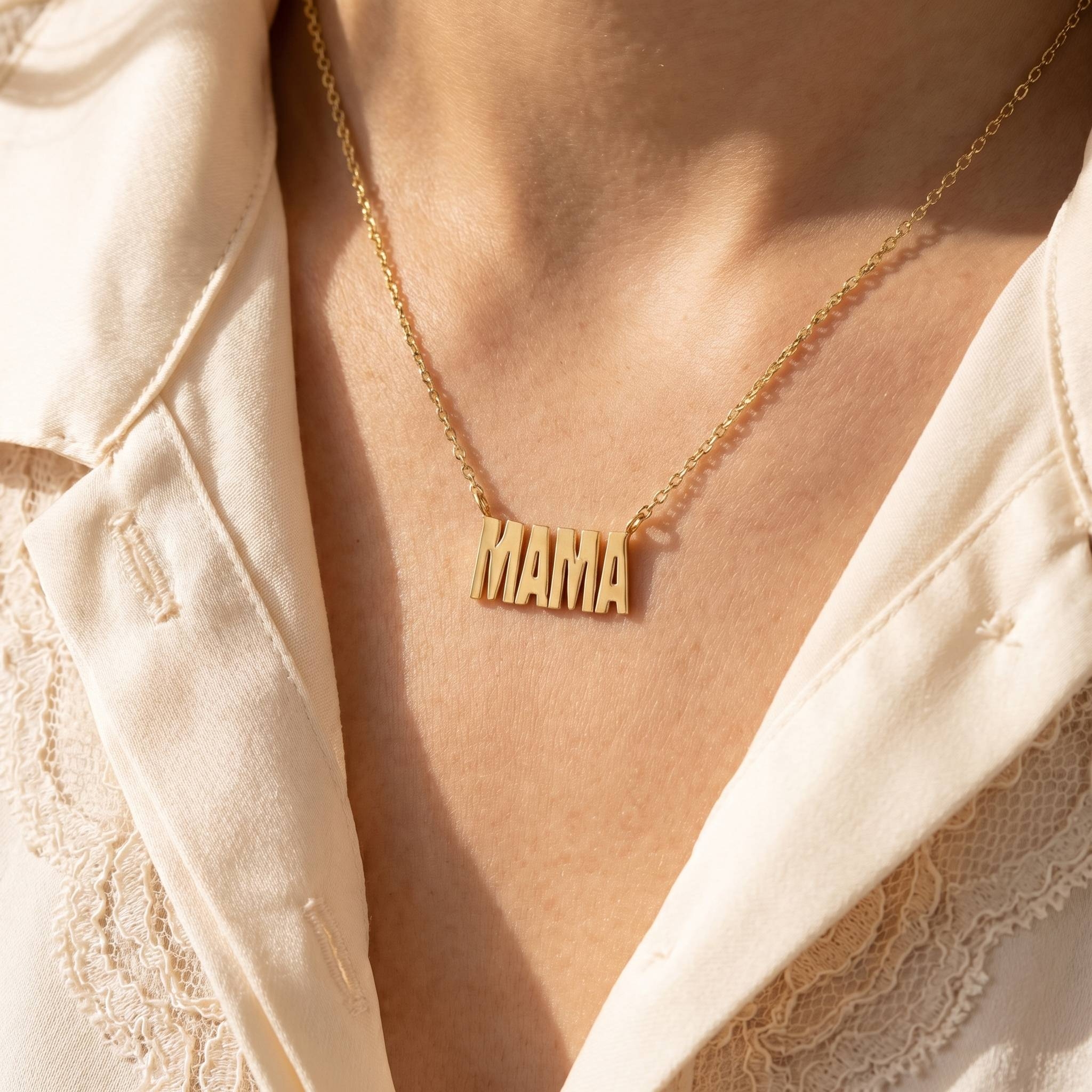 Mama Pendant Chain Necklace