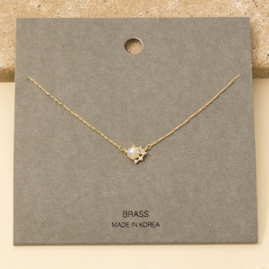 Dainty Pearl And Gems Pendant Necklace