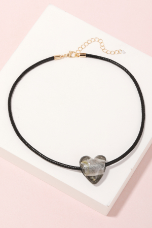 Resin Heart Pendant Thread Necklace