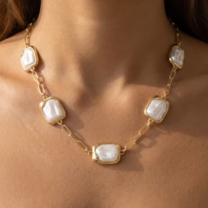 Baroque Pearl Station Paperclip Chain Necklace