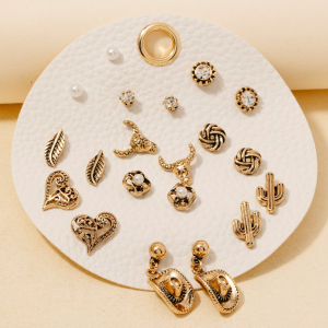 Pearl Hearts And Western Themed Stud Earrings Set