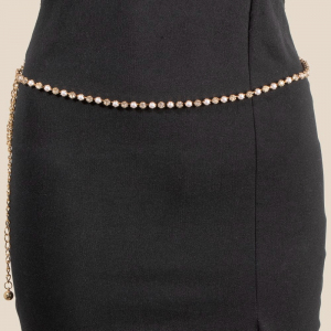 Round Rhinestone Station Chain Belt