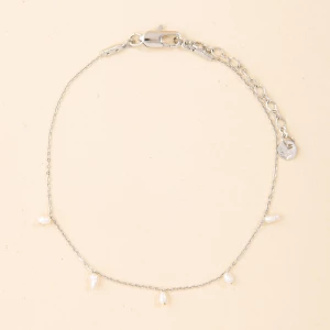 Dainty Chain Bracelet With Freshwater Pearl Drops