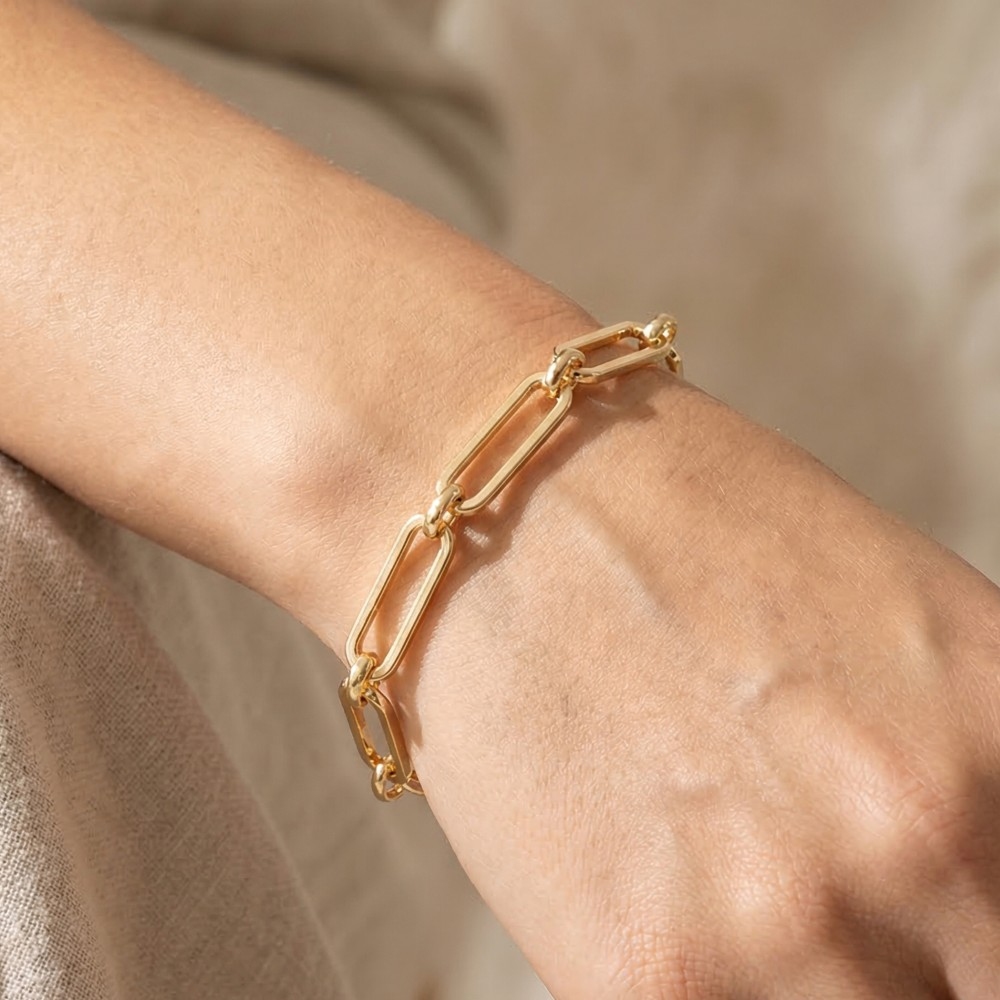 Metallic Oval Chain Link Bracelet