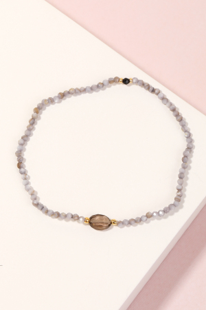 Oval Charm Mini Beaded Bracelet