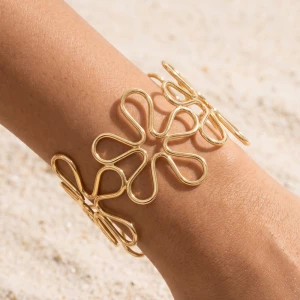 Sculpted Wire Daisy Flower Cuff Bracelet