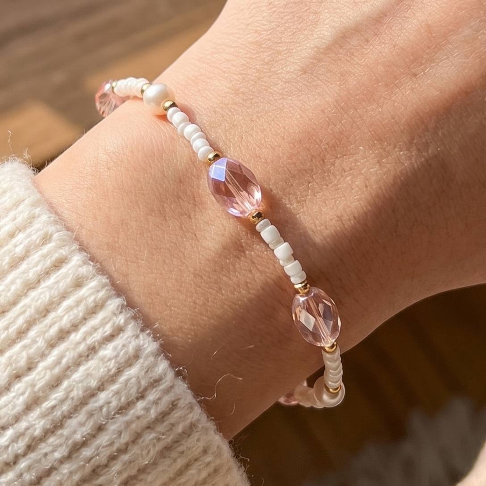 Seed Bead And Pearl Station Beaded Bracelet