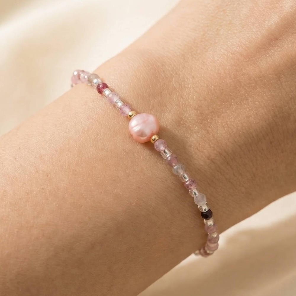 Pearl Charm Glass Beaded Bracelet