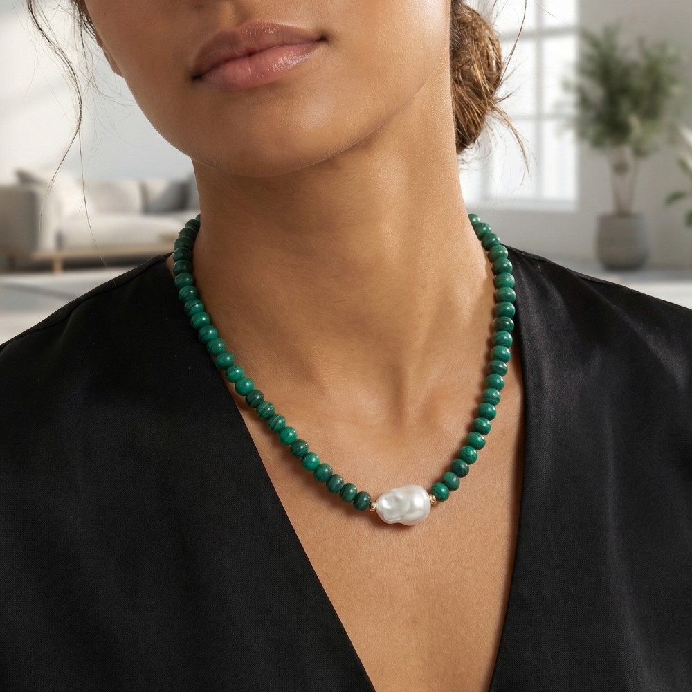 Pearl Pendant Green Stone Beaded Necklace