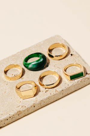 Green Themed Mixed Metallic Band Rings Set
