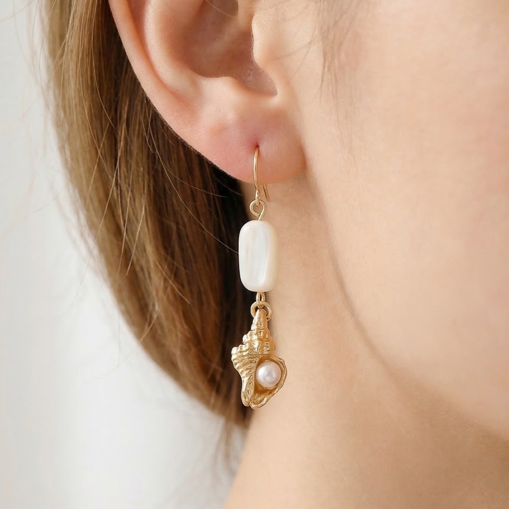 Conch Seashell Dangle Drop Earrings