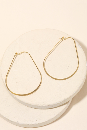 Thin Metallic Oval Hoop Earrings
