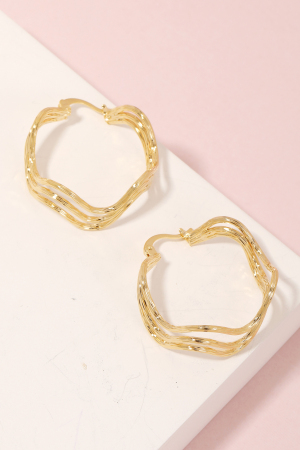 Wavy Pincatch Hoop Earrings