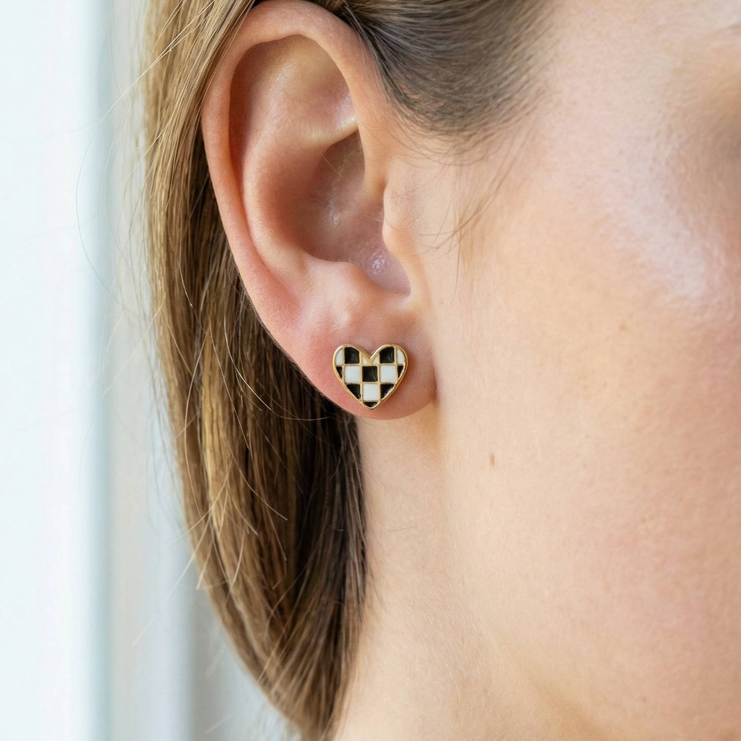 Gold Dipped Epoxy Checkered Heart Stud Earrings